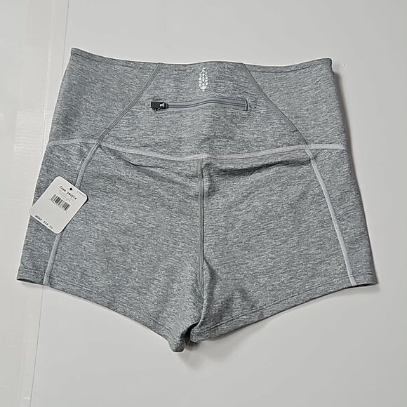 NWT Free People Movement You're A Peach Shorts size S - Picture 4 of 6